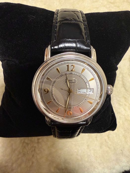 Auguste Reymond Elegance