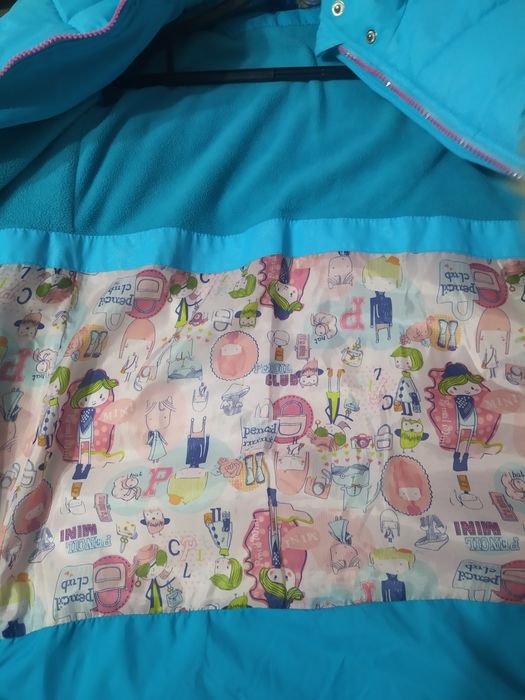 Продам пальто зимнее на девочку