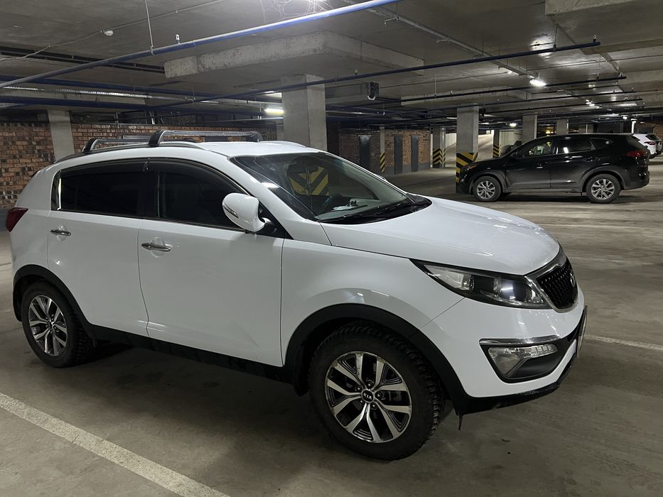 КИА спортейдж 2015 года