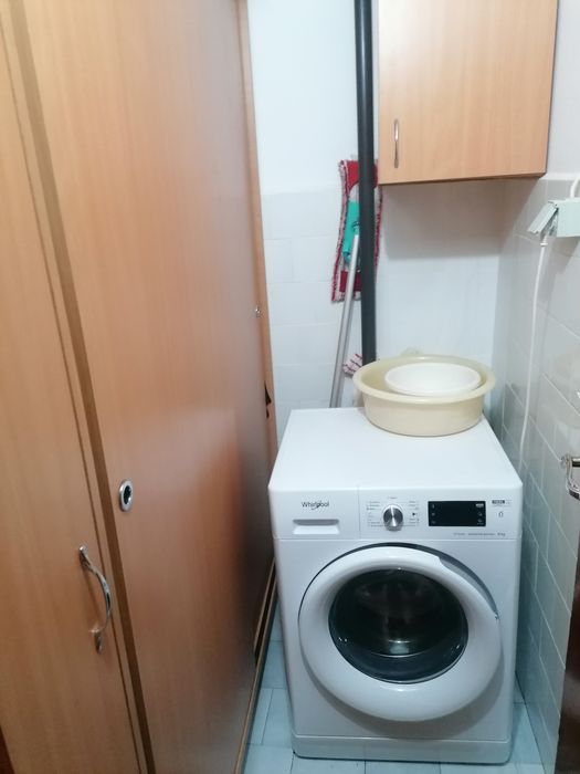 De vânzare apartament 3 camere