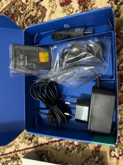 Nokia C5 телефоны