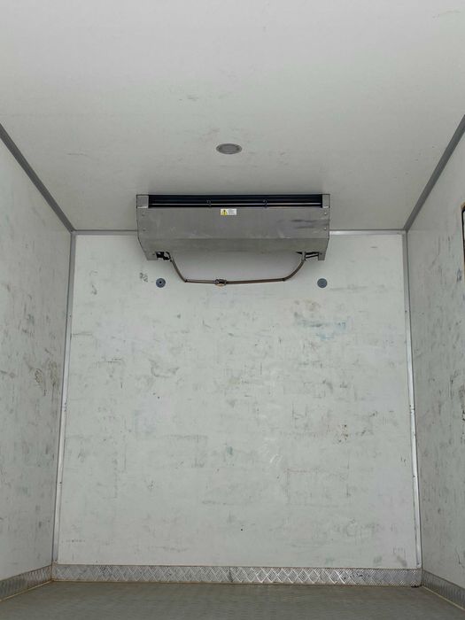 РЕФРИЖЕРАТОР ХОWО 10 тнналик сотувда таййор