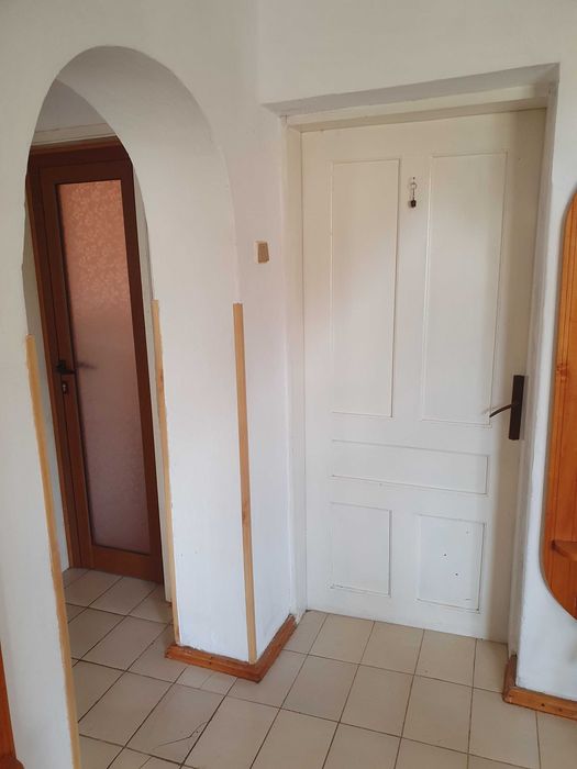 Къща с двор в с. Пресяка, общ. Ловеч