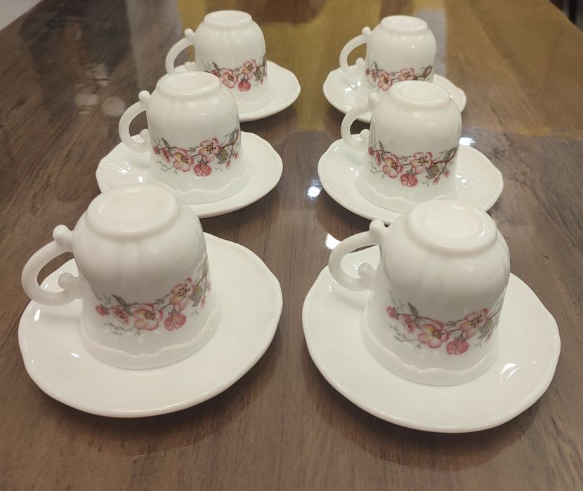 Сервиз за кафе от френски аркопал