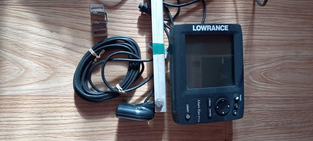 Эхолот Lowrance Mark 5x Pro