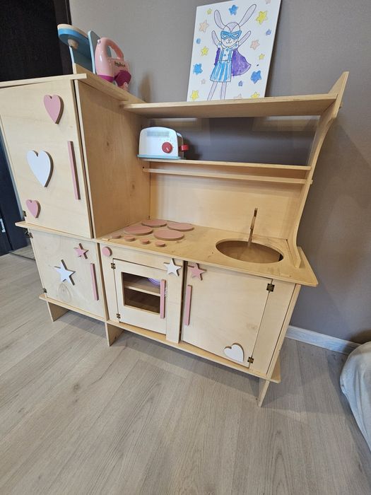 Дървена кухня детска