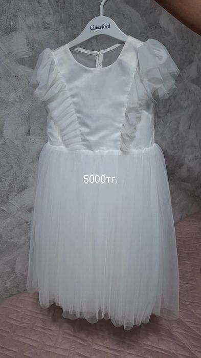 Продам детское платье