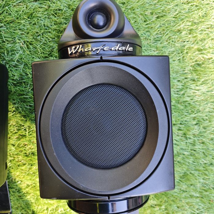 Boxe surround Wharfedale