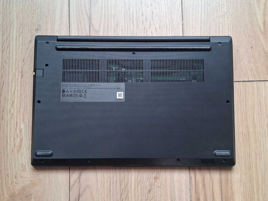 14' Lenovo Ryzen 5 5500U/16GB DDR4/512GB SSD/AMD Radeon/Бат. 5ч.