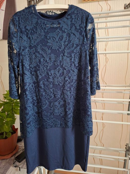 Продам женское платье