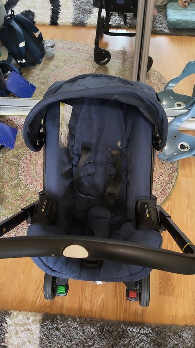 Продам коляску автокресло 2 в1