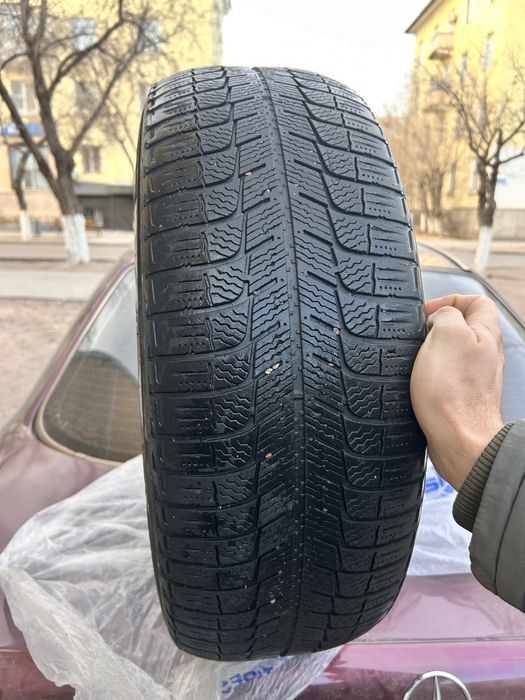 Продается комплект зимней резины Michelin