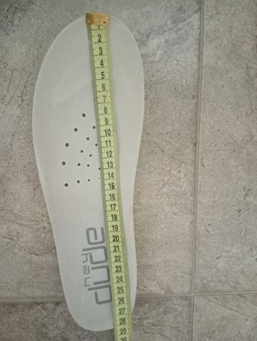 Продавам мъжки обувки