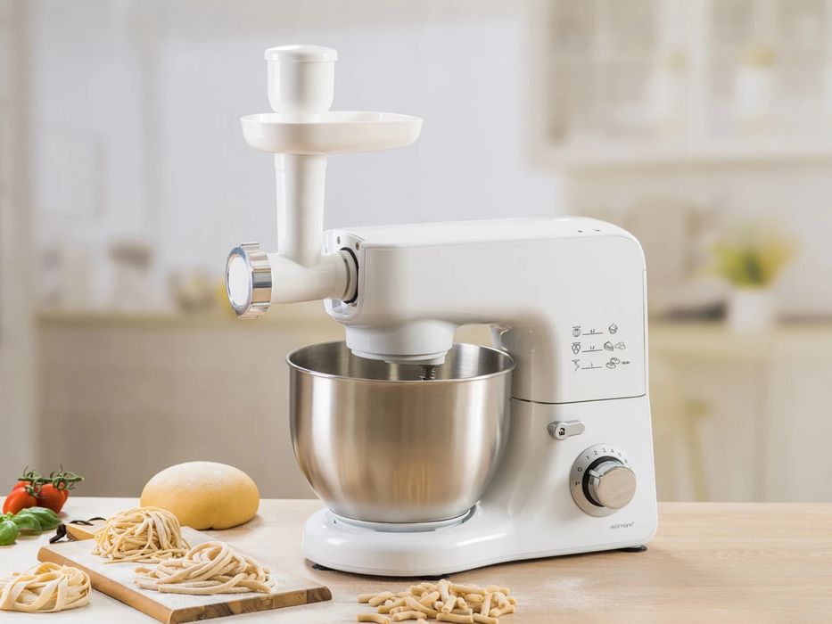 Кухненски робот Delimano deluxe с чисто НОВИ приставки