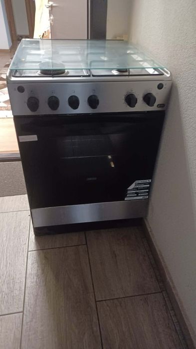 Aragaz zanussi electric preț negociabil