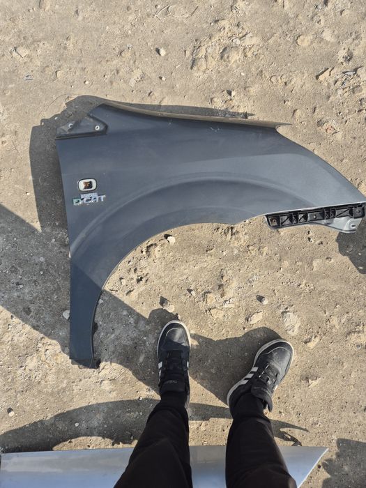 Оригинални Калници  за Тойота Корола Версо 2004- 2008г