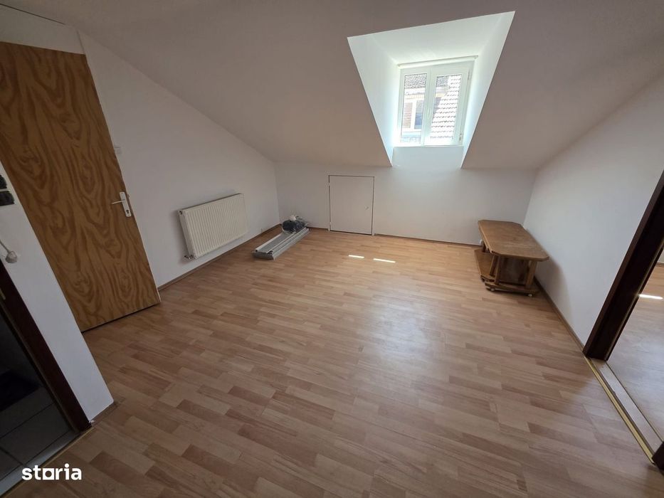 De inchiriat casa spatioasa in zona Blascovici - 1291