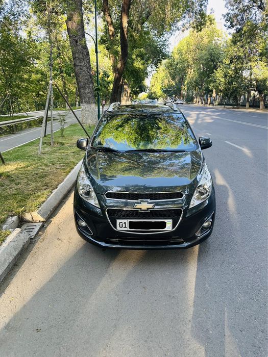 Продается Спарк автомат в отличном состоянии