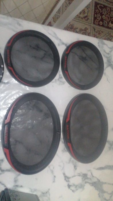 Продам комплект колонок 40000тг