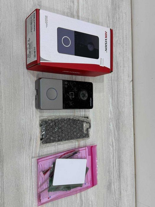 Вызывная панель Hikvision DS-KV6113-PE1 C