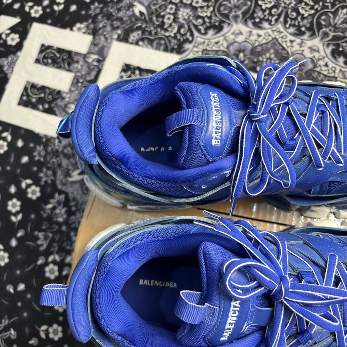 Balenciaga track faded blue