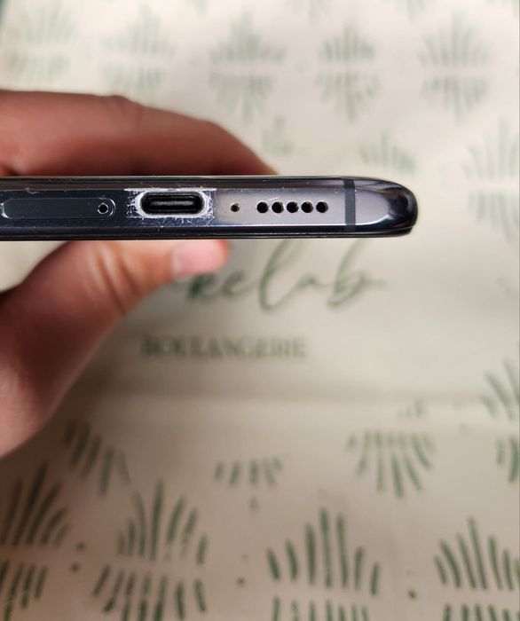 Mi 10T pro xolati urtacha lekn ishlashi uta ideal qotmedi umuman