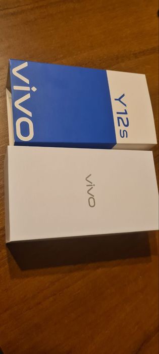 Продаю телефон  Vivo Y12s