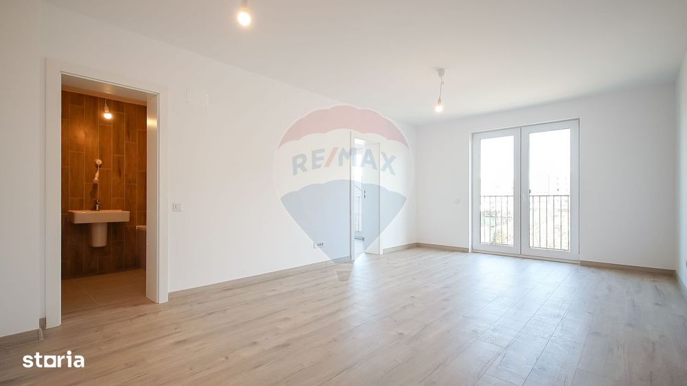 Garsoniera decomandata, 40 mp utili, etaj 1 | ROKMAN | Zona Tractorul