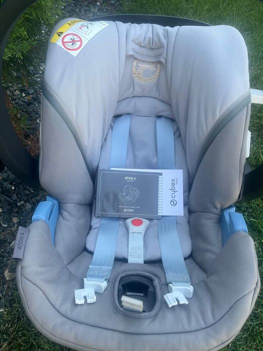 Vand scoica auto ATON 5 CYBEX