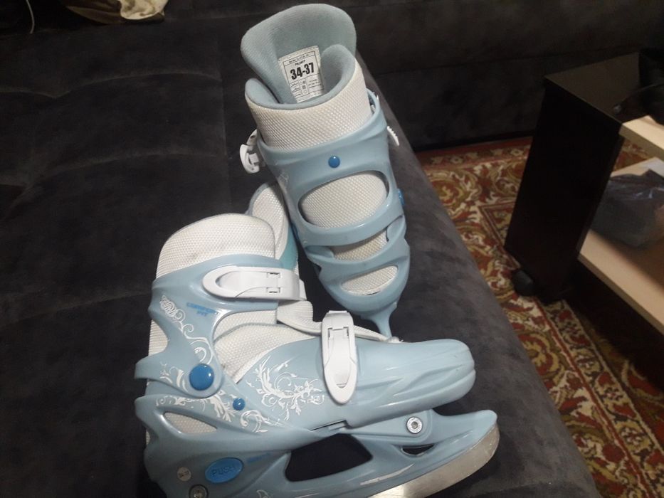 Продам коньки  раздвежные
