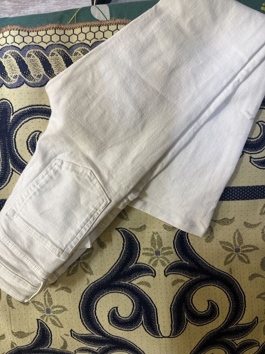 Белые клеш джинсы Zara