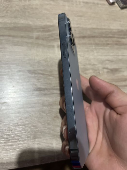 Vand iphone 13 pro max baterie 82% origininala cu verificare