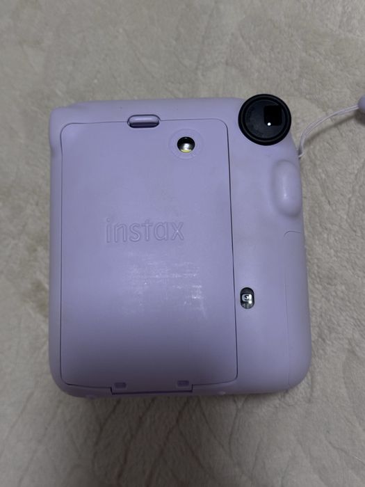 Instax mini 12 . Фотоаппарат