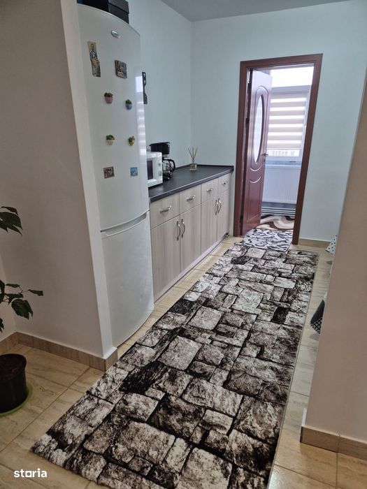 Vând apartament 2 camere decomandate in Navodari