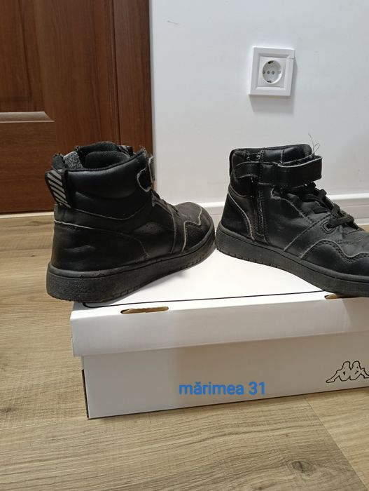 Încălțăminte pentru copii