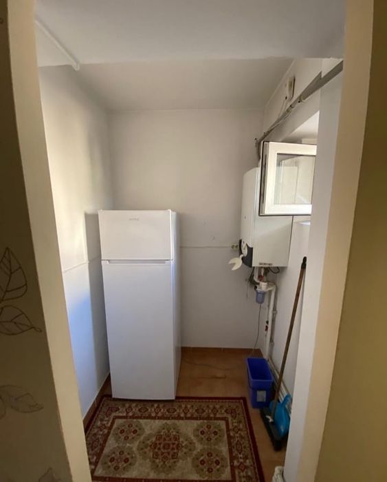 Inchiriez apartament-Zona ultracentrala-renovat