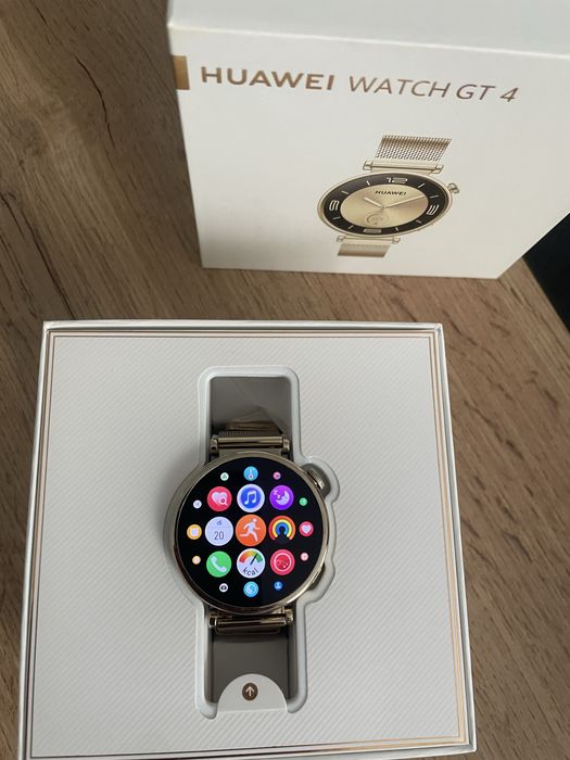 Huawei Watch GT 4 – Gold Edition, като нов