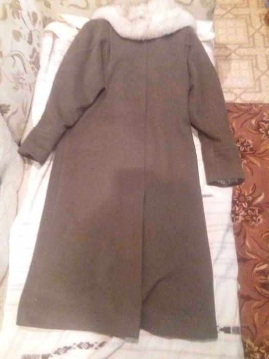 Продам    Пальто