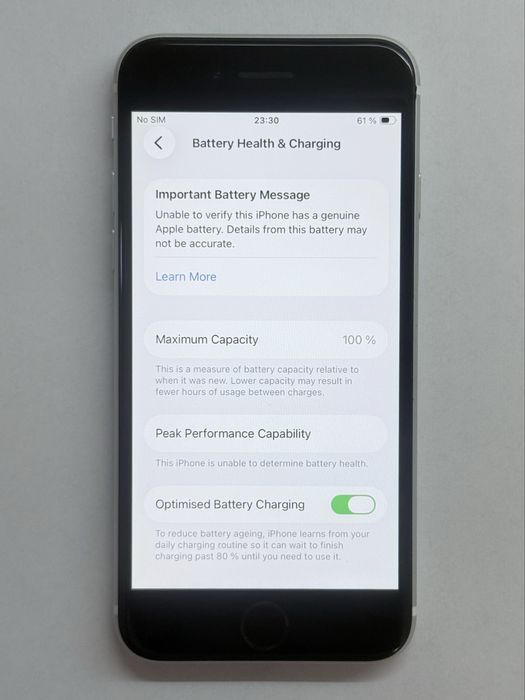 iPhone SE2020 бял 100% battery