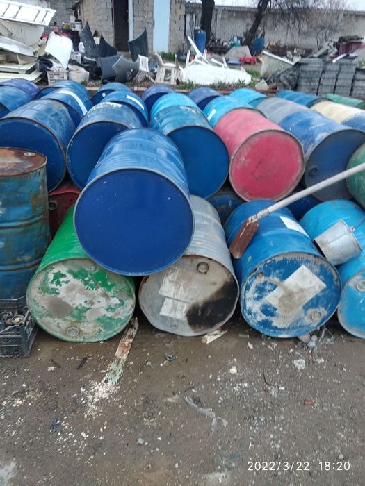 Бочки разные варианты 200 литр 160 литр 125 литр