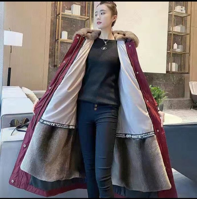 Продам парку новая