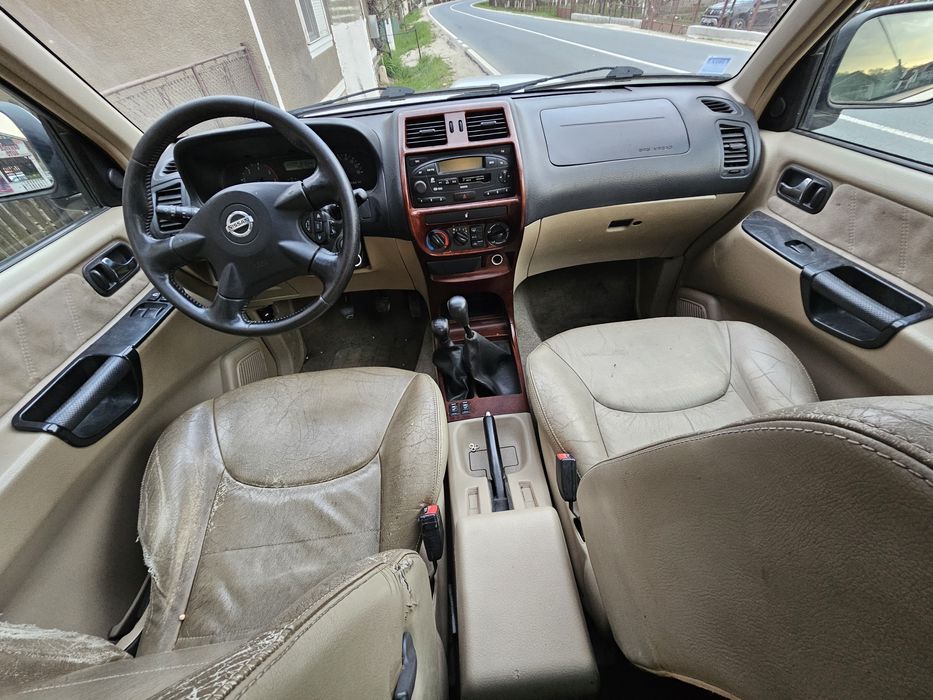 Nissan Terrano/ UTILITARĂ/ Trapă electrică