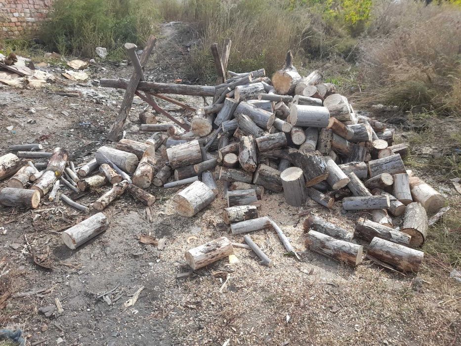 Дрова колотые мешками с доставкой