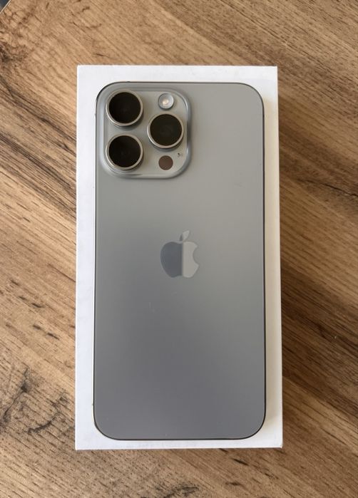 iPhone 15 pro max 256 gb