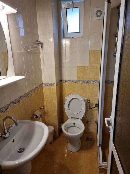 Дава се под наем Тристаен апартамент в Бургас, Изгрев - 70 кв.м за 650 € - Снимка #5