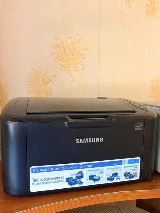 Принтер Samsung Xpress M2020