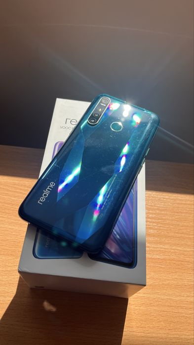 ТОП ОФЕРТА – Realme 5 Pro (4/128) - безупречен!
