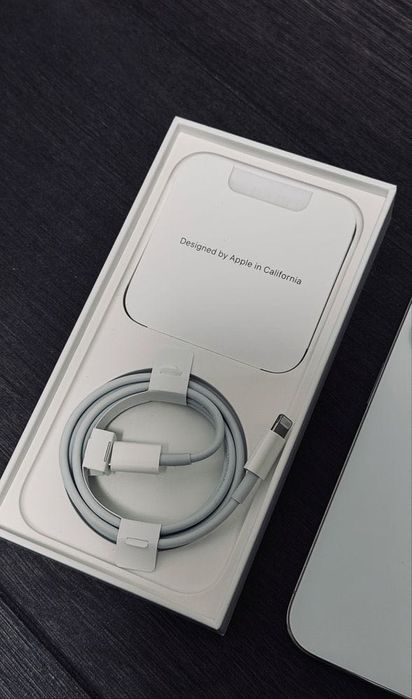 iPhone 14 Pro *Като Нов*