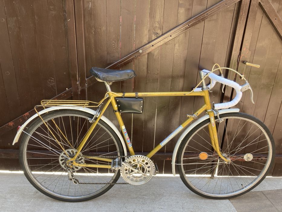 Semicursa Ukraina XB3 Sputnic