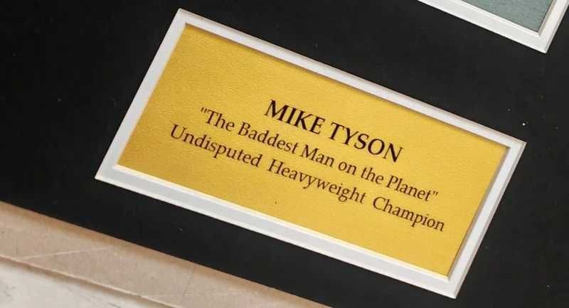 Mike Tyson Signed memorabilia semnat autograf tablou Iron Mike Tyson